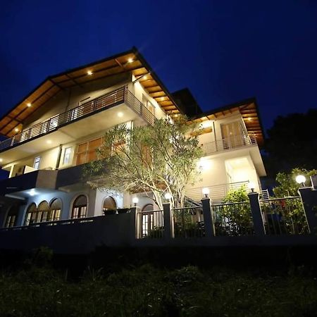 Hillcrest Villa 페라데니야 외부 사진