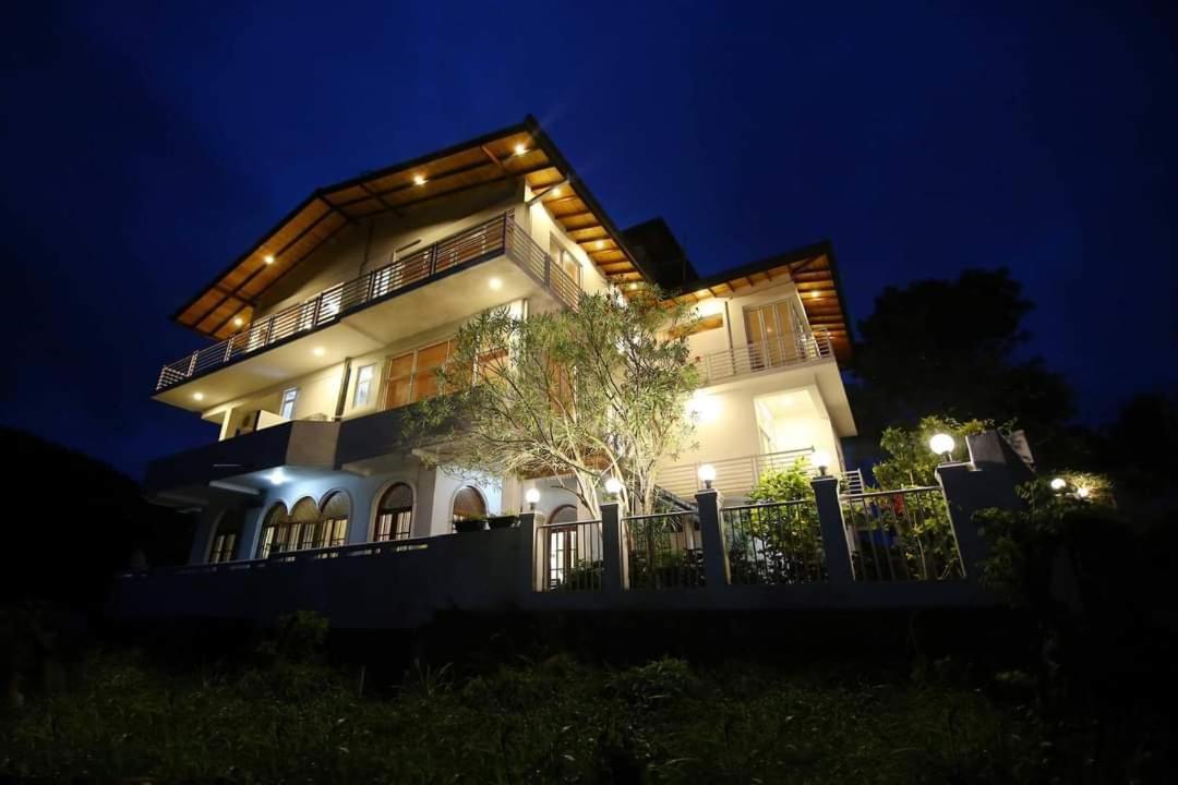 Hillcrest Villa 페라데니야 외부 사진